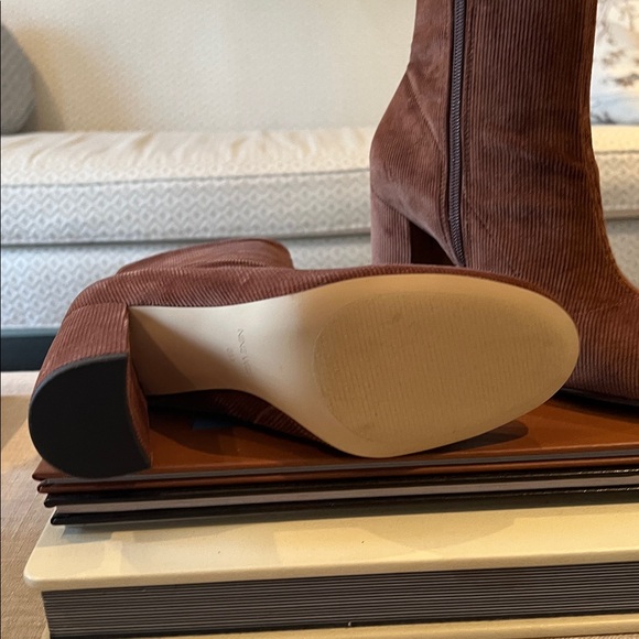 Nine West Stretch Brown Corduroy Ankle BootsSz 8 - Picture 3 of 5